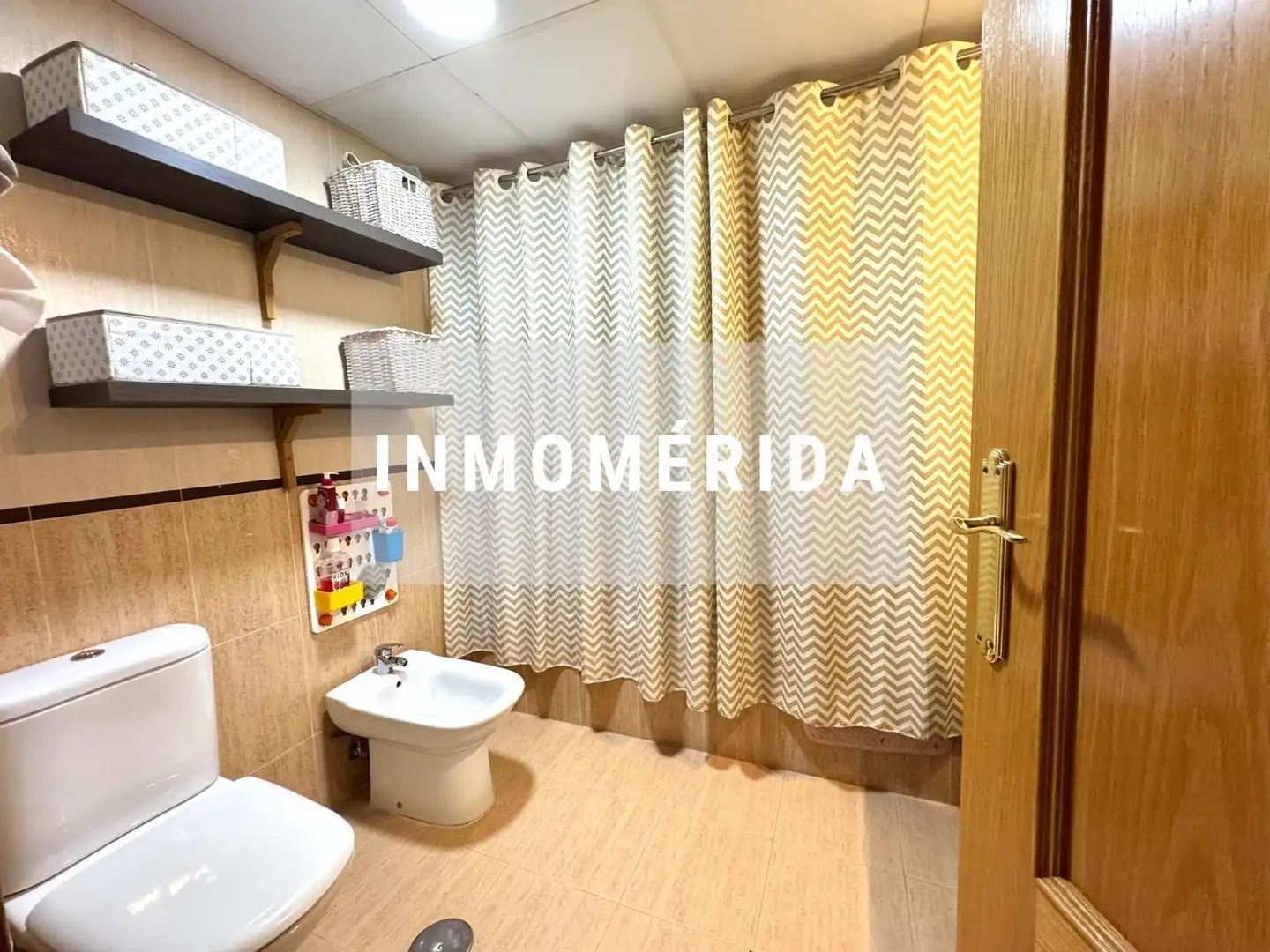 Habitación de Casa adosada en venta en Mérida con Aire acondicionado, Calefacción y Jardín privado