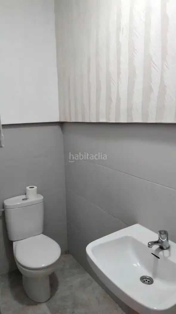 Gewerbefläche zum Verkauf in Urbanització Tremolencs 21, imagen 5