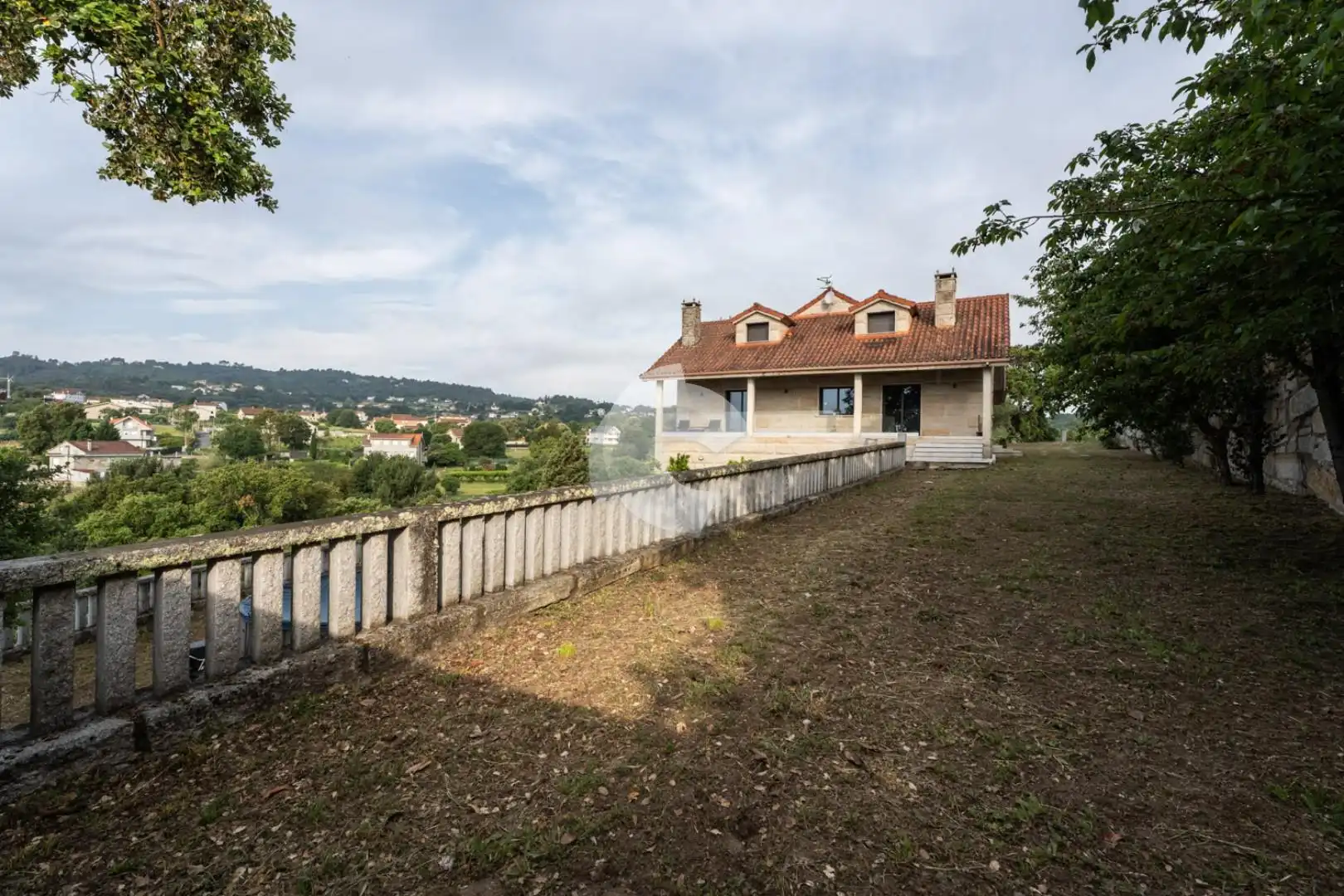 Vista exterior de Casa o chalet en venta en Barbadás con Calefacción, Jardín privado y Balcón