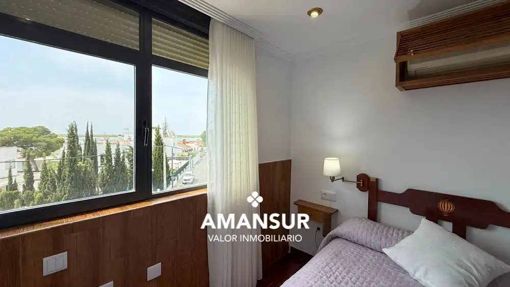 Dormitori de Apartament en venda en El Rompido amb Aire condicionat, Parquet i Moblat