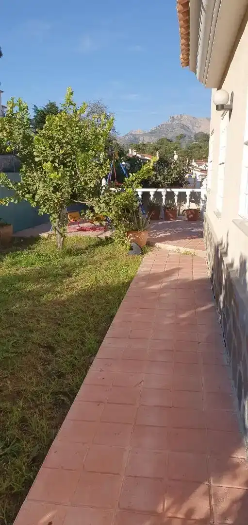 Terrassa de Casa o xalet en venda en Pueblo - Urbanizaciones
