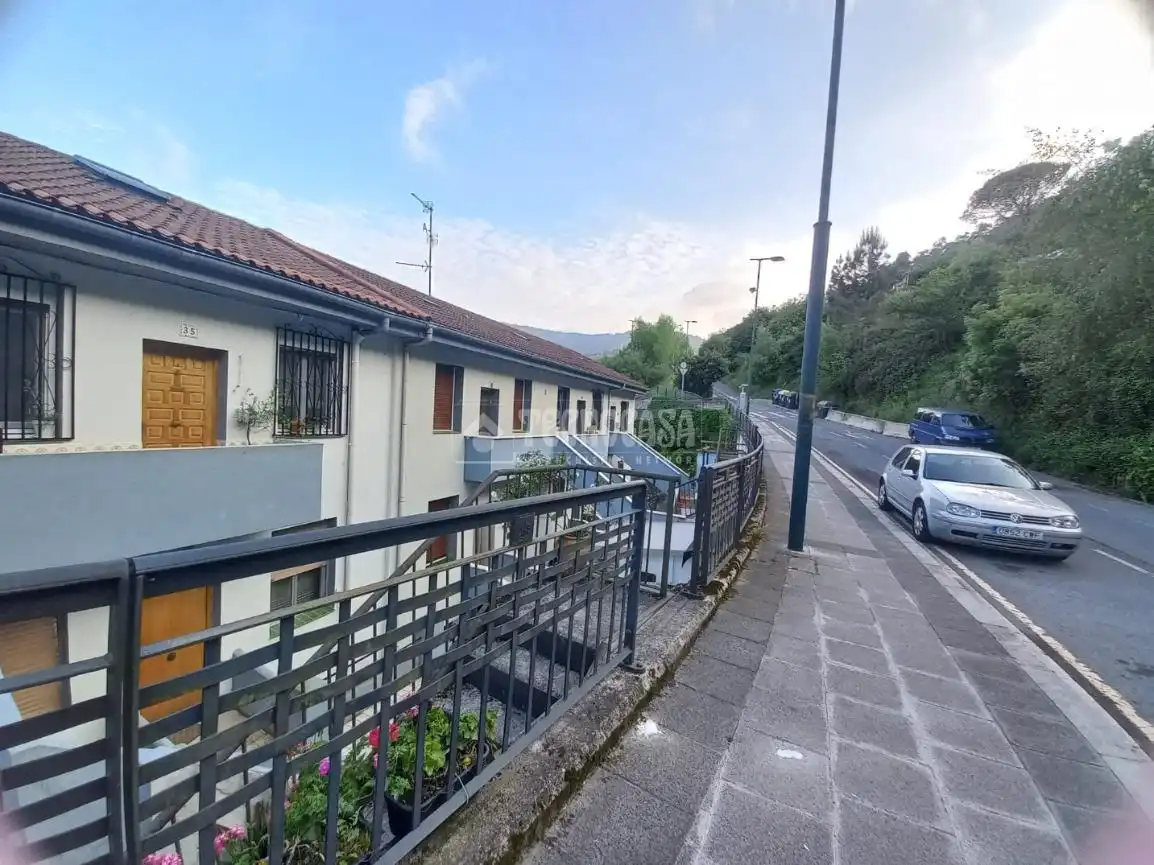 Exterior view of Flat for sale in Bilbao   with Balcony