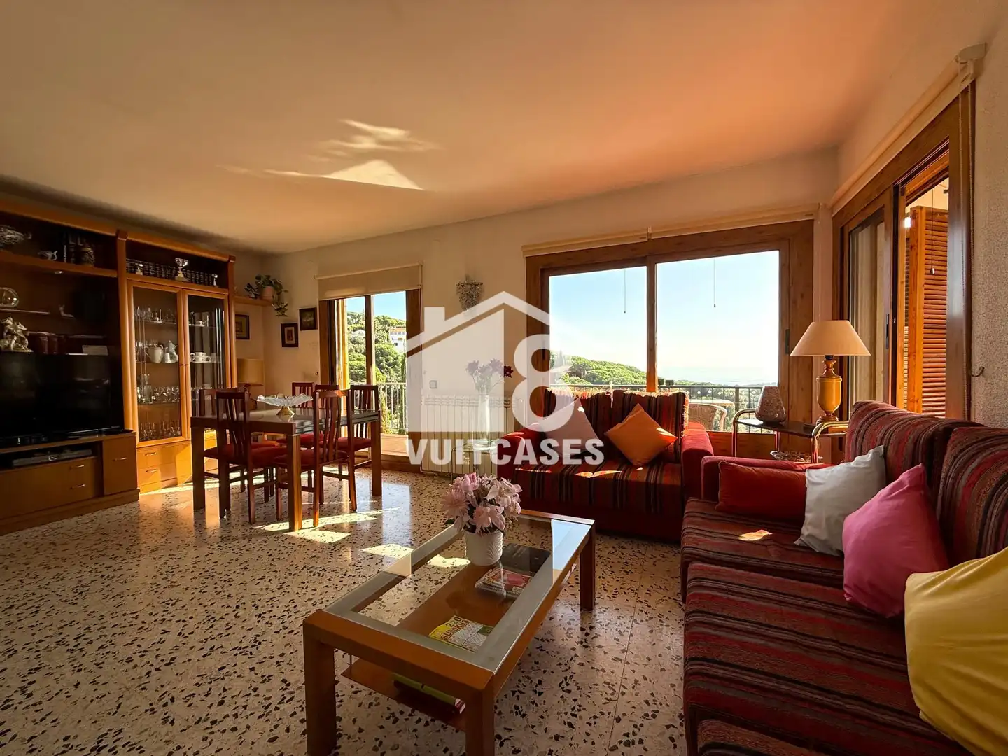 Sala d'estar de Casa o xalet en venda en Arenys de Munt amb Calefacció, Terrassa i Traster