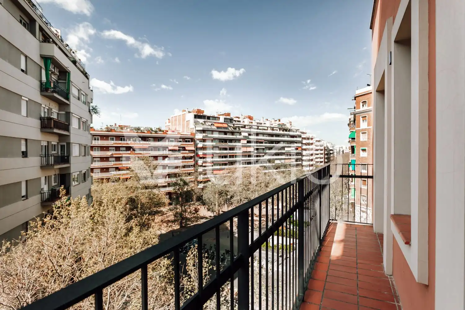 Mini appartamento con terrazza in affitto a Carrer de Tamarit, imagen 25