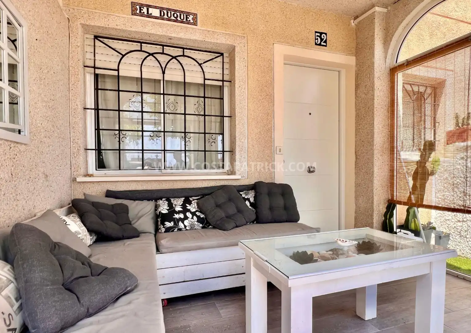 Sala de estar de Casa adosada de alquiler en Los Alcázares con Aire acondicionado, Calefacción y Jardín privado