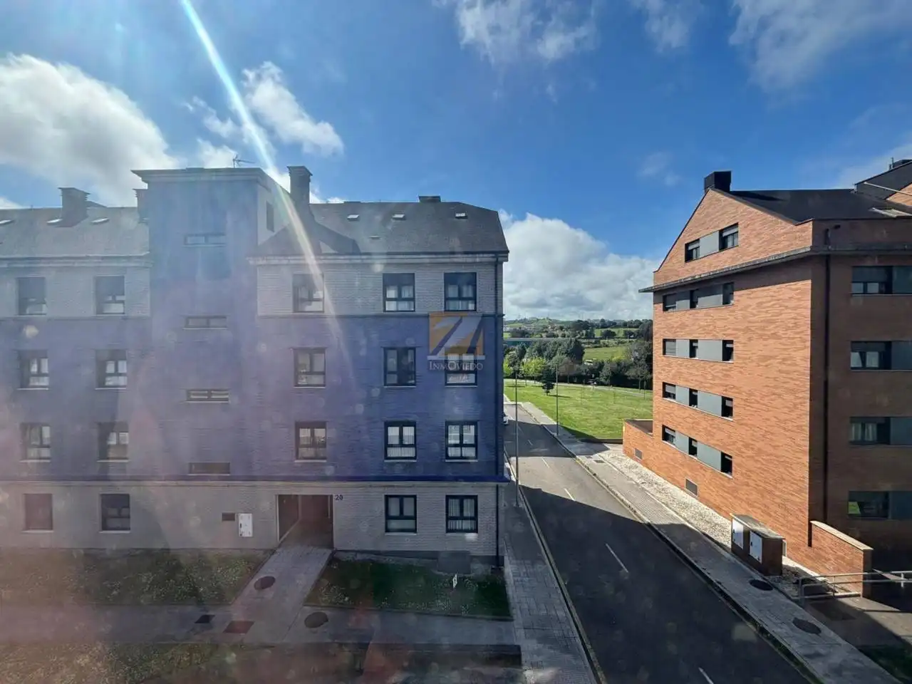Außenansicht von Wohnung zum Verkauf in Gijón  mit Heizung, Abstellraum und Möbliert