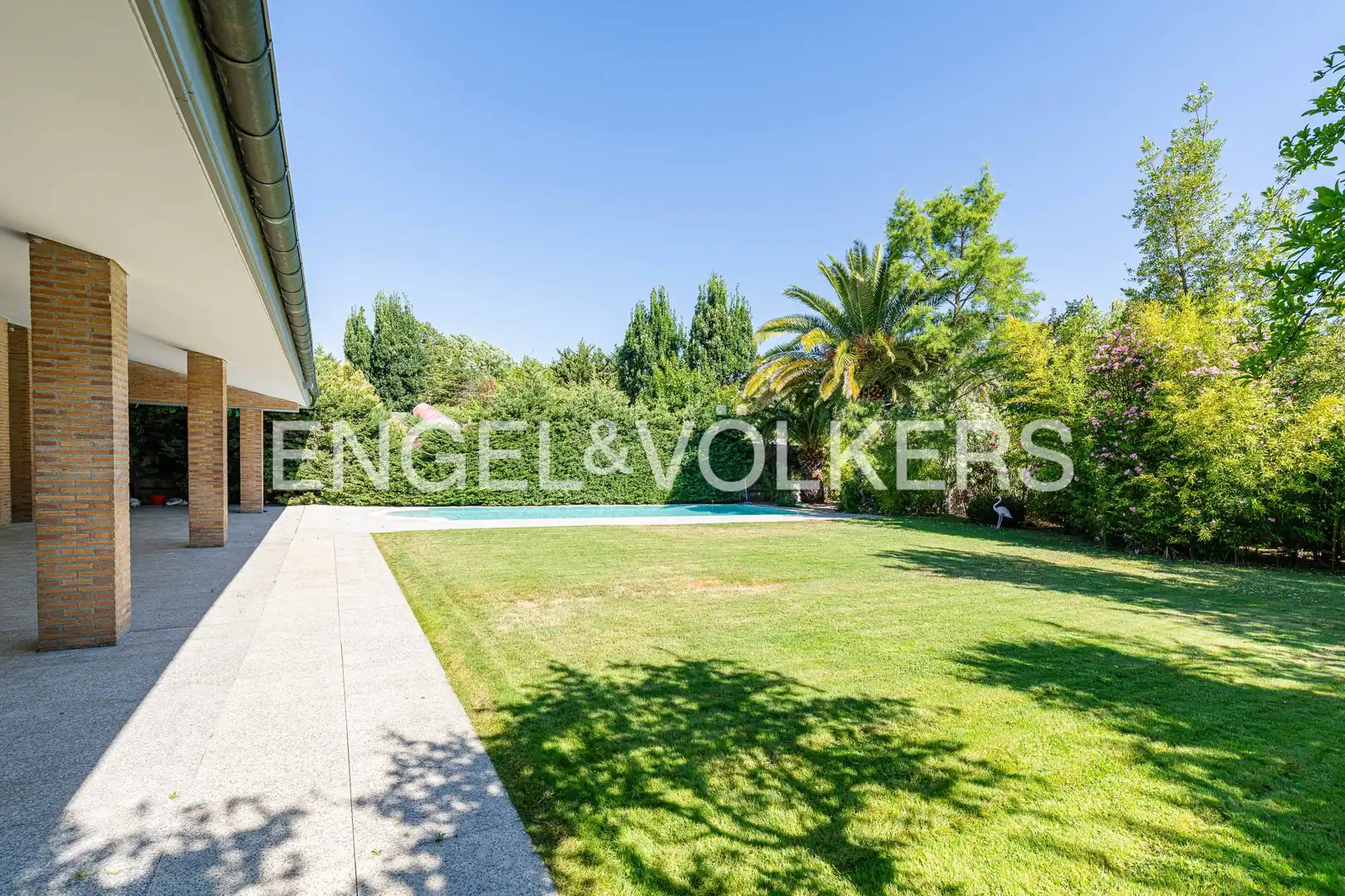 Casa o xalet de lloguer en Pozuelo de Alarcón amb Aire condicionat, Calefacció i Jardí privat