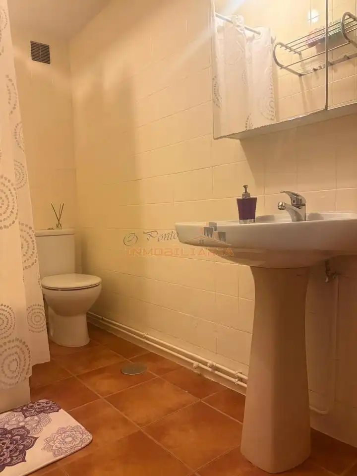 Bathroom of Flat for sale in Narón  with Terrace