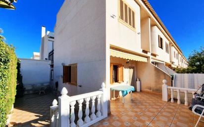 Vista exterior de Casa o xalet en venda en Santa Pola amb Aire condicionat, Terrassa i Balcó