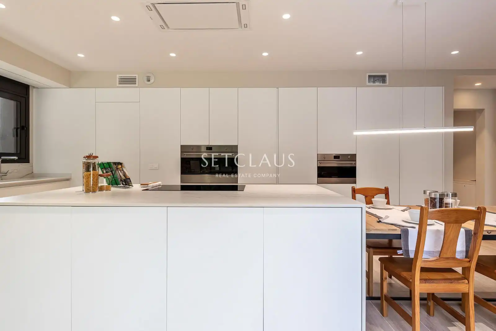 Cocina de Casa o chalet en venta en Tiana con Aire acondicionado, Calefacción y Terraza