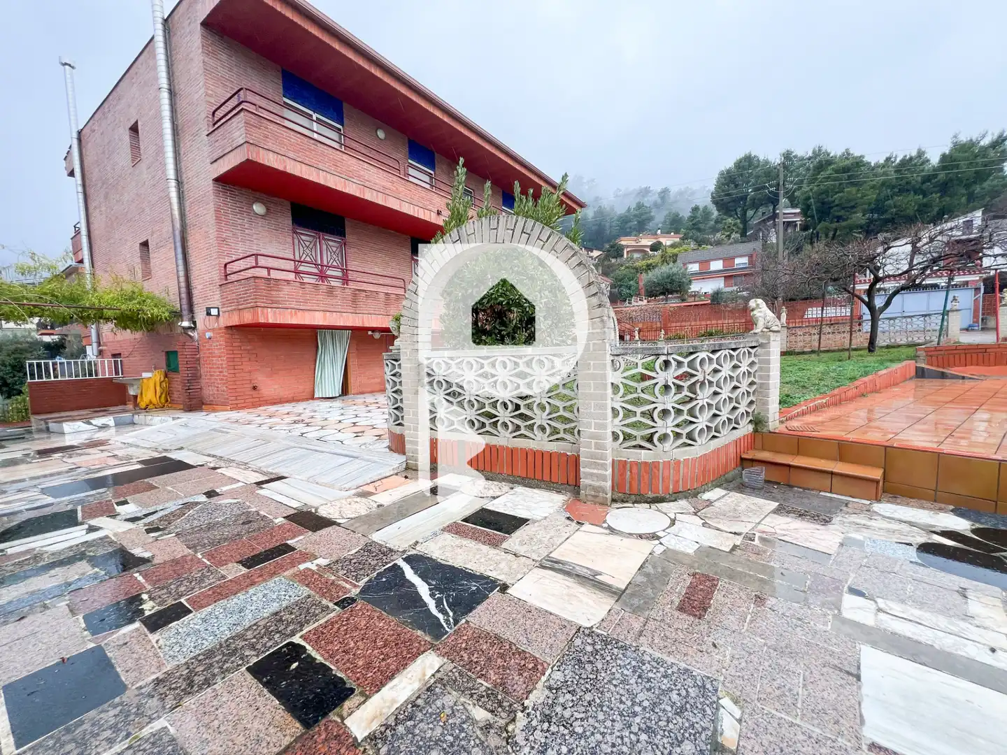 Terrassa de Casa o xalet en venda en Vallirana amb Aire condicionat, Calefacció i Jardí privat