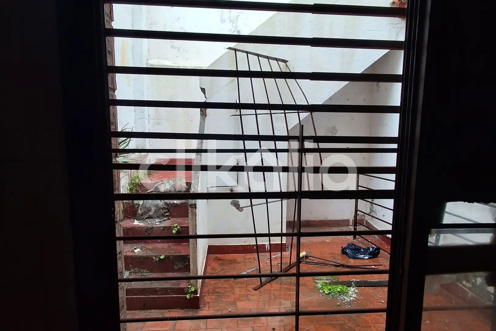 Balcony of Houses for sale in Algeciras  with Terrace and Storage room