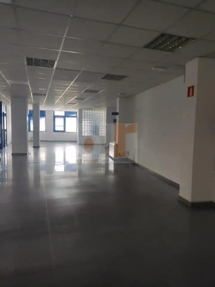 Business premises to rent in Coiro, imagen 7