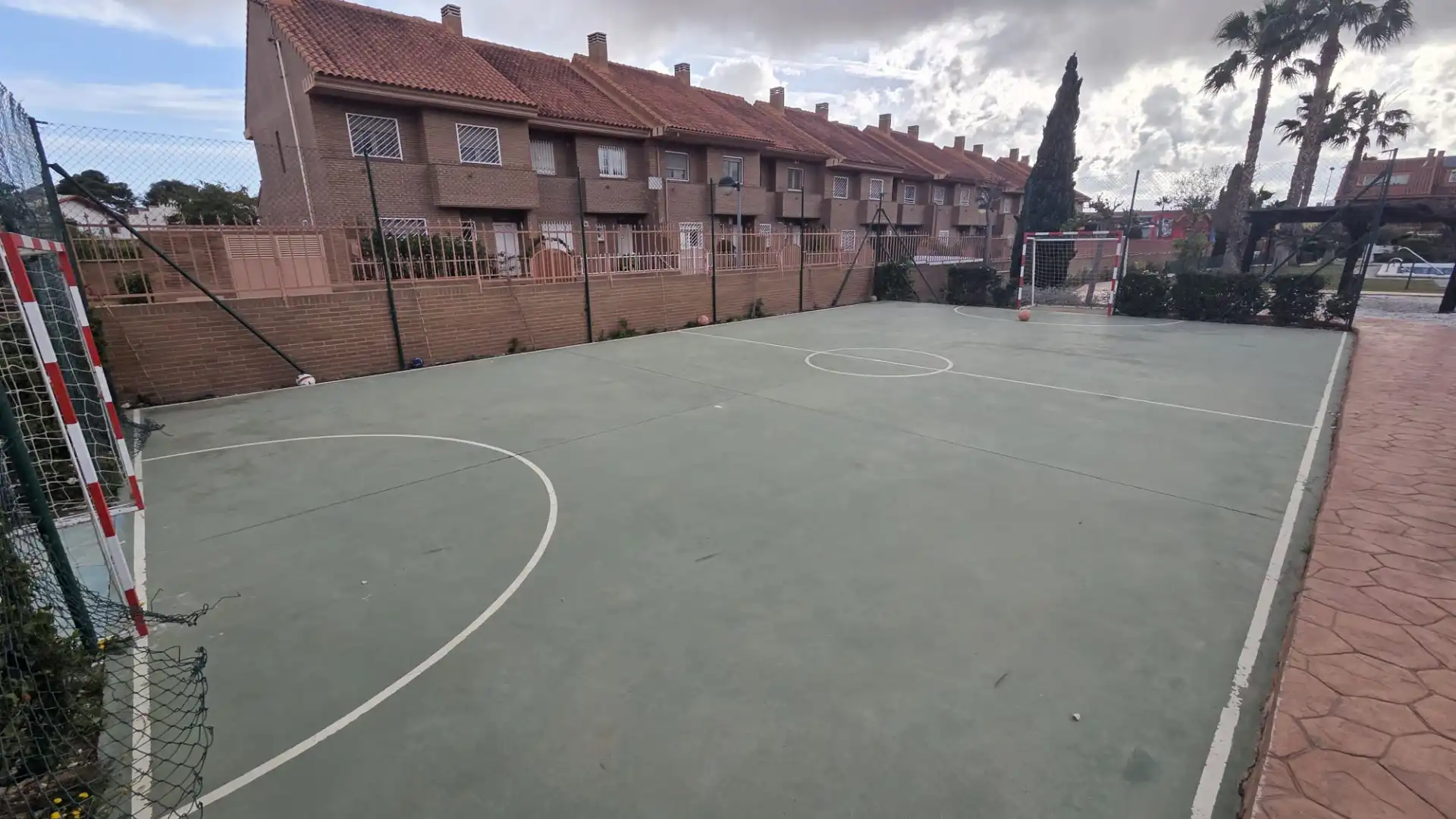 Parking de Casa o chalet en venta en Alicante / Alacant con Aire acondicionado, Jardín privado y Terraza