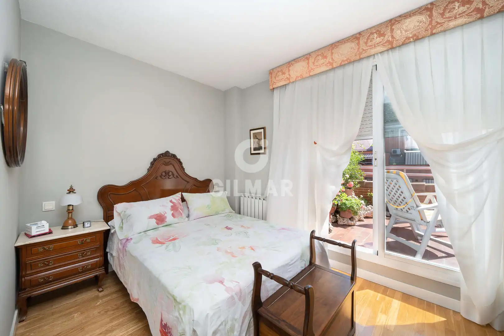 Habitación de Ático en venta en Madrid con Calefacción, Jardín privado y Trastero