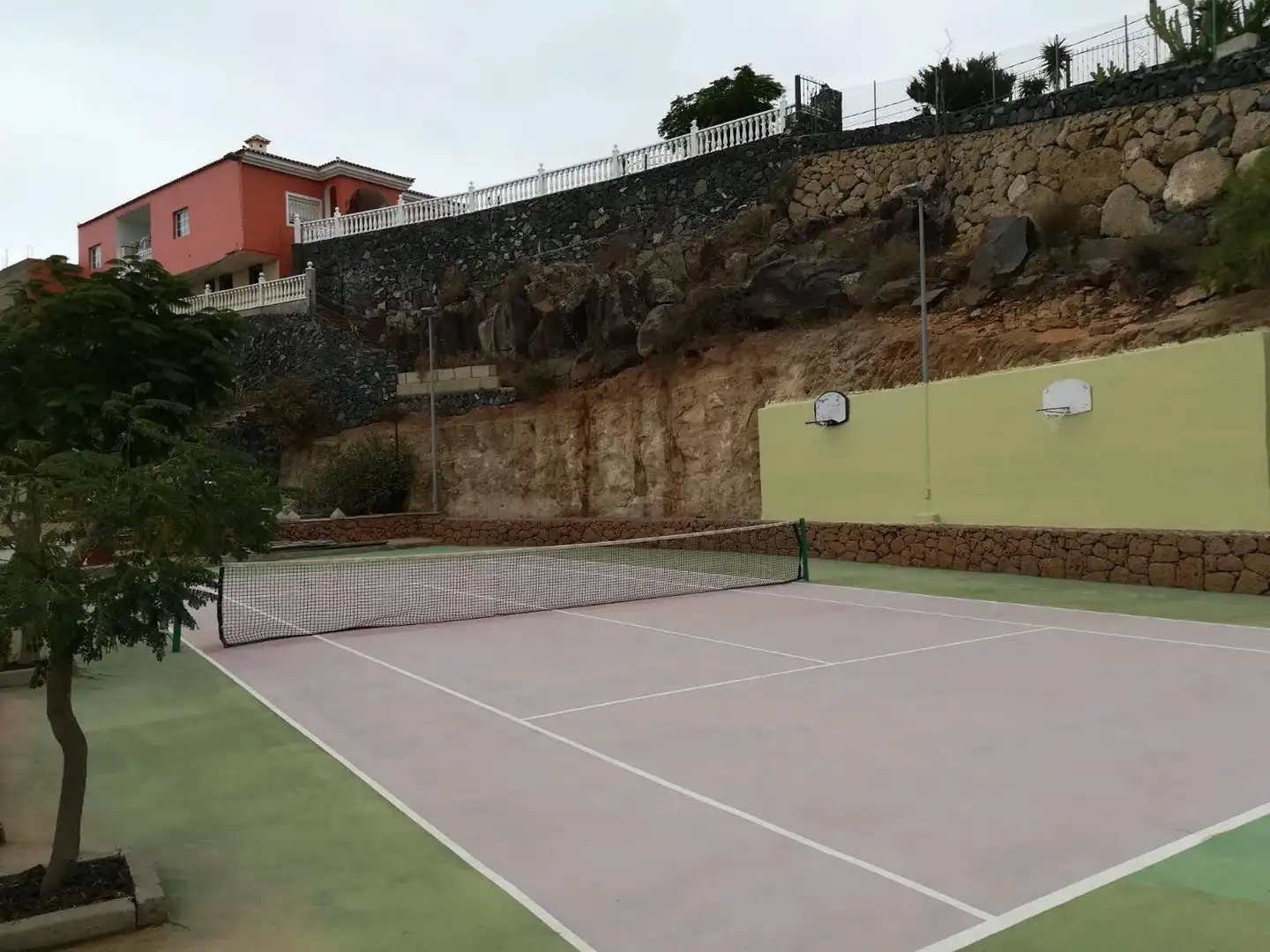 Aparcament de Finca rústica en venda en El Salto