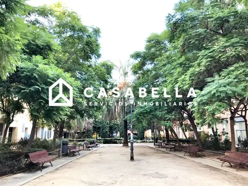 Vista exterior de Piso de alquiler en Valencia con Aire acondicionado, Calefacción y Terraza