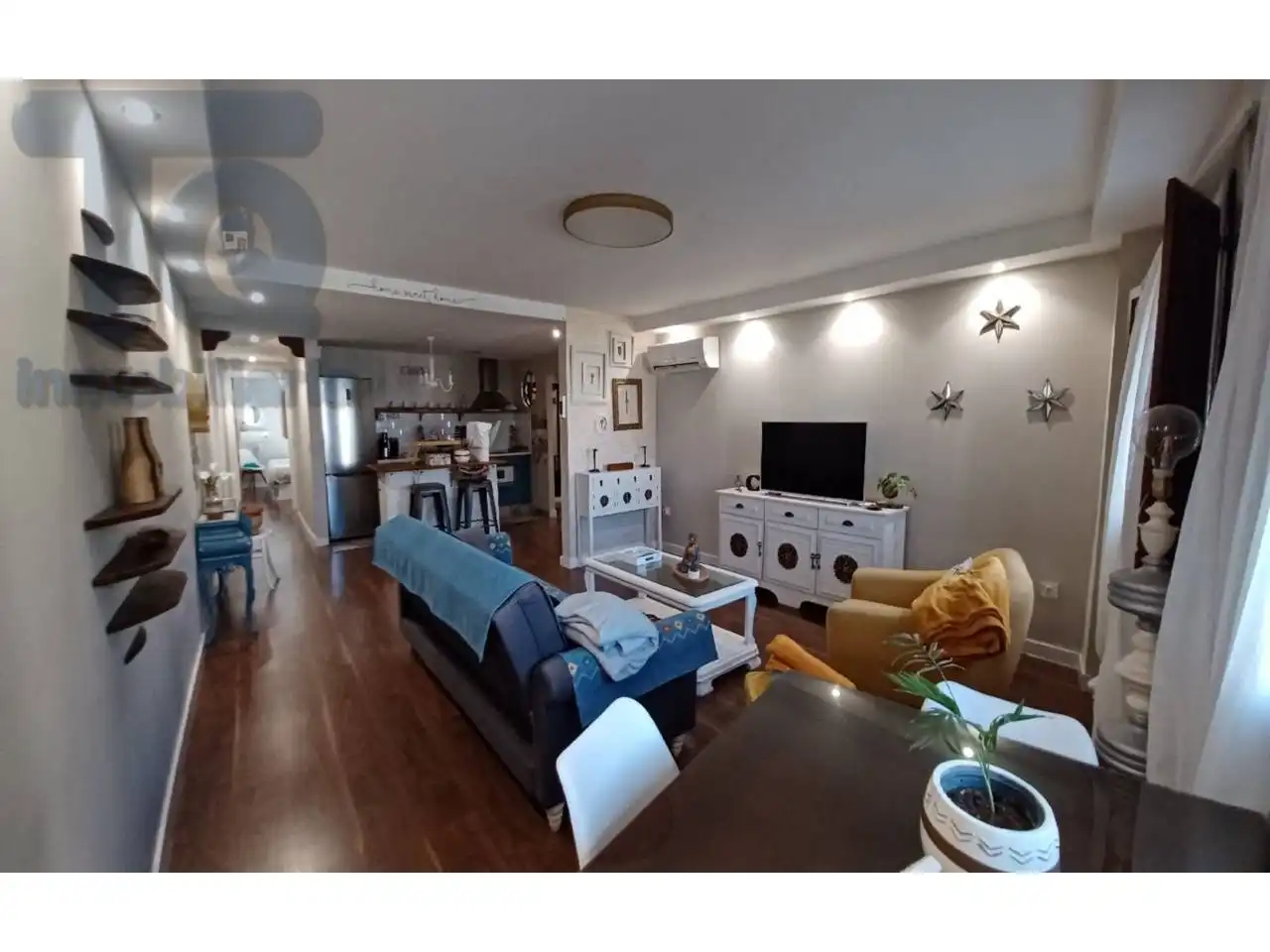 Living room of Flat for sale in  Granada Capital  with Air Conditioner, Heating and Storage room