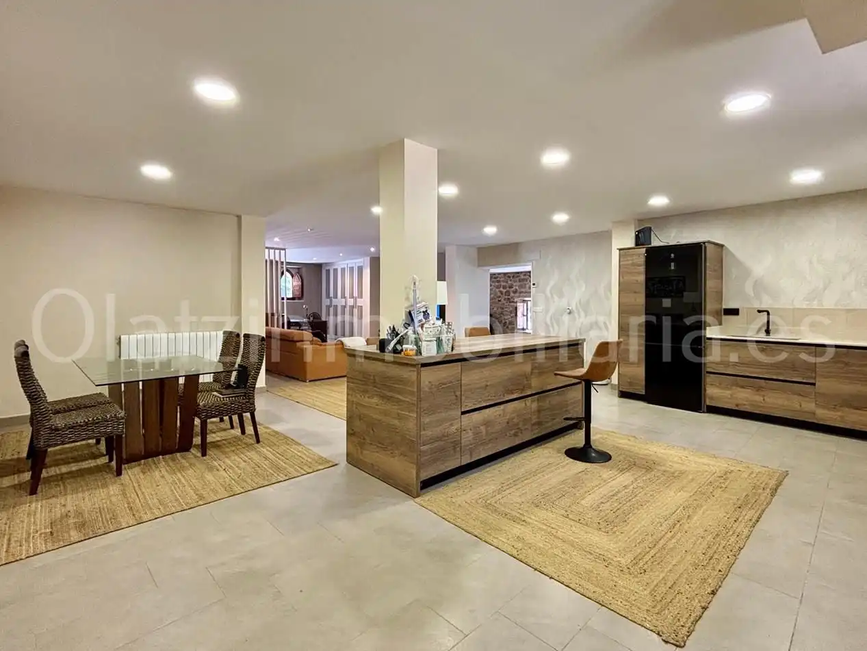 Casa o chalet en venta en Artzentales con Calefacción y Balcón