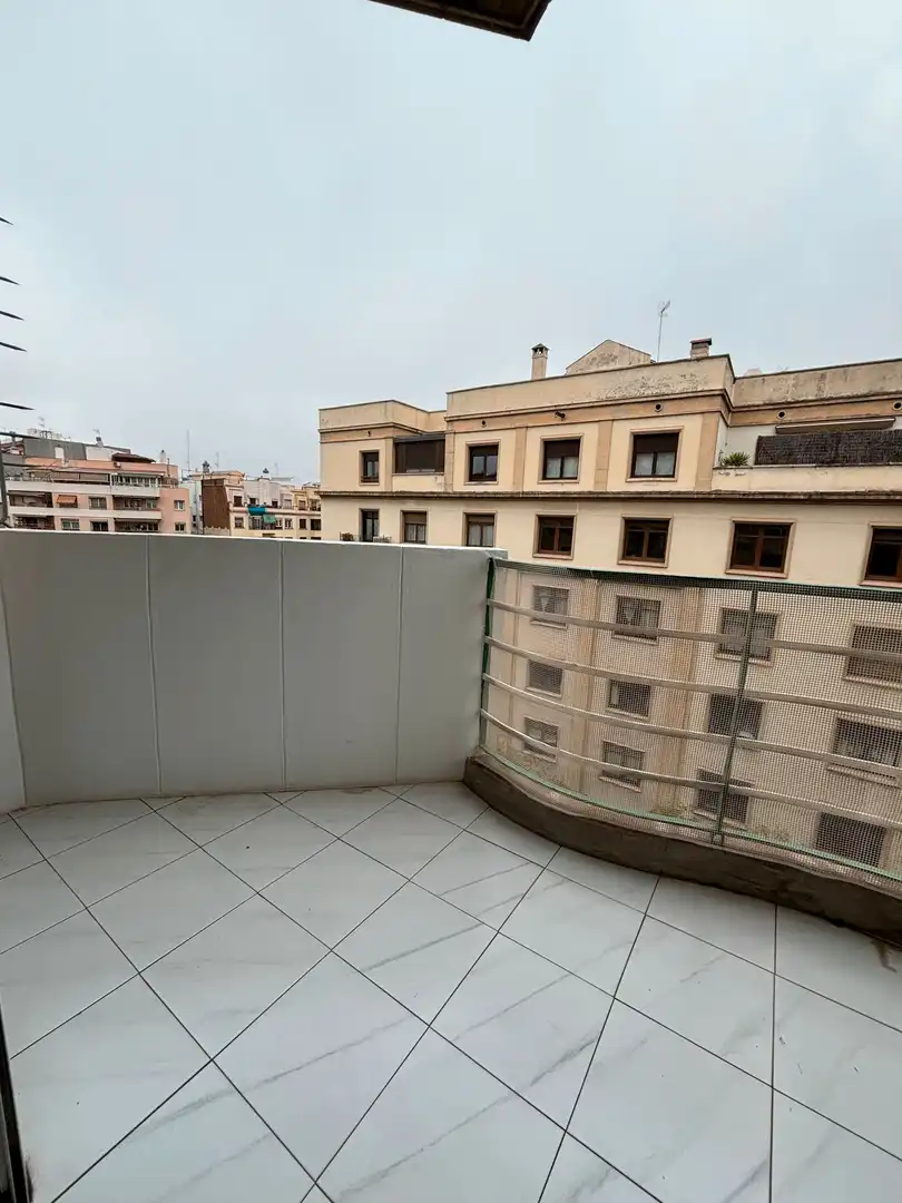 Flat for sale in Carrer de la Indústria, Sagrada Família