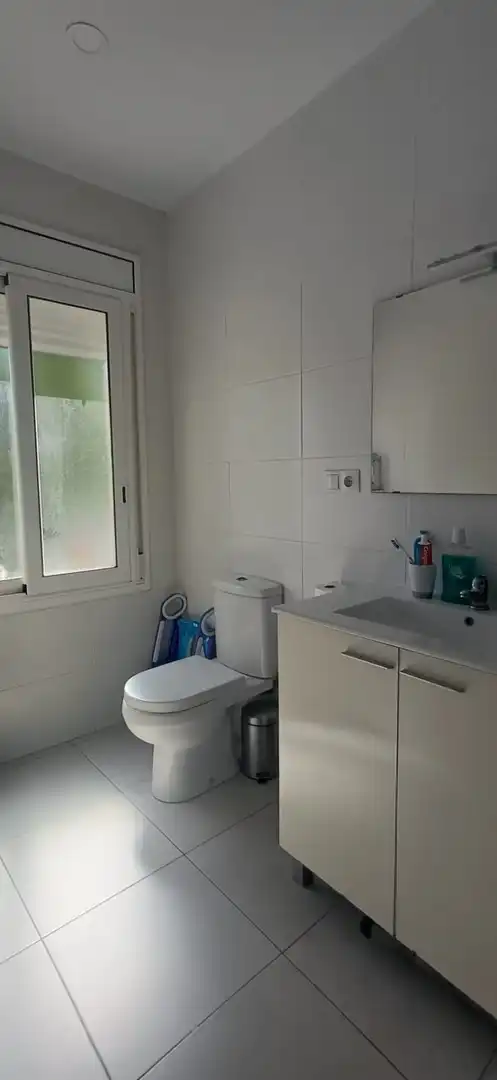 Bathroom of Apartments for sale in Lleida  with Air Conditioner and Heating
