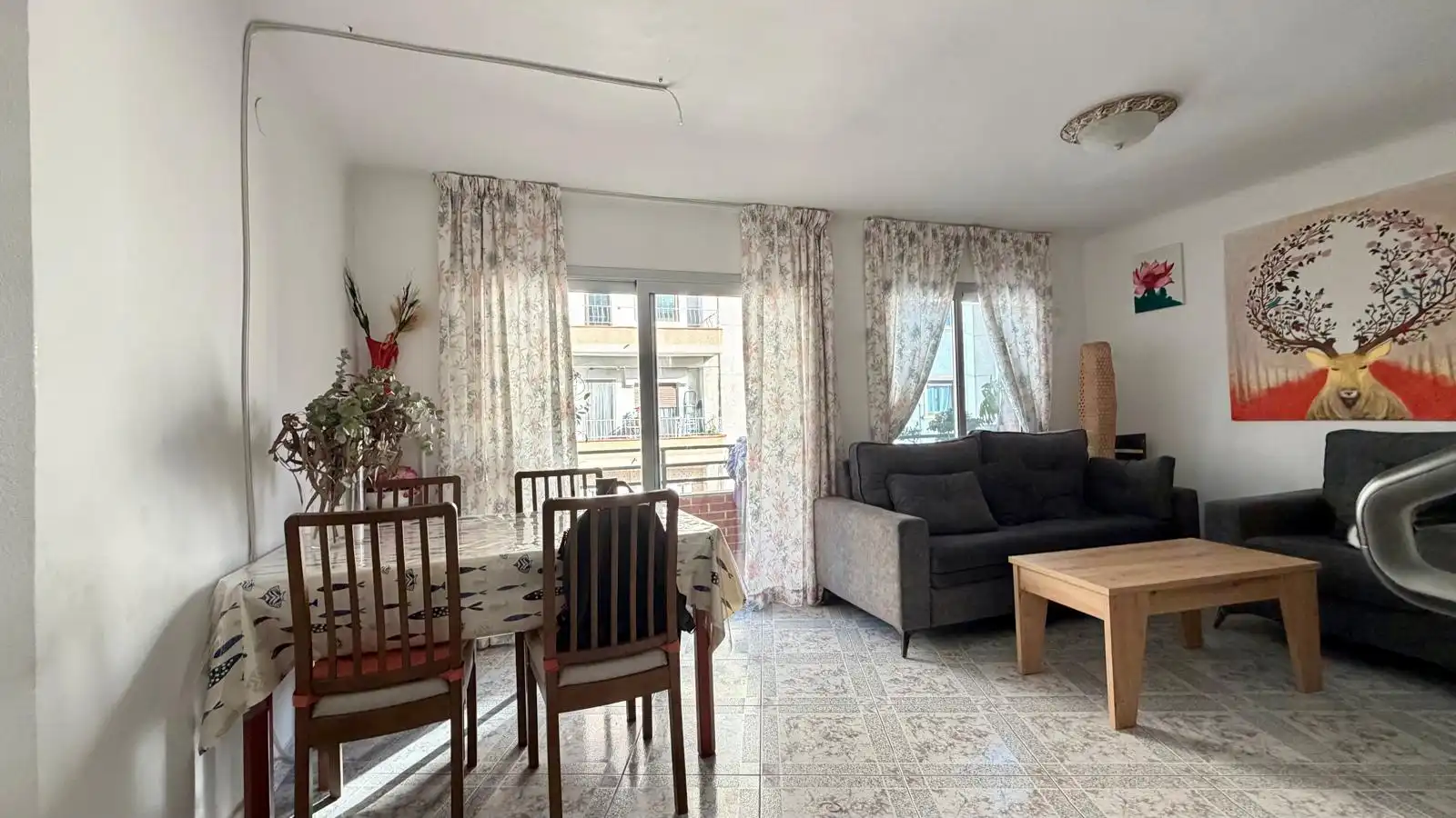 Sala d'estar de Pis en venda en Esplugues de Llobregat amb Calefacció, Terrassa i Balcó