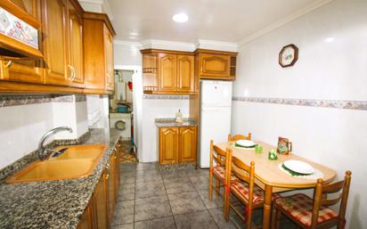 Kitchen of Flat for sale in Sagunto / Sagunt  with Air Conditioner and Balcony