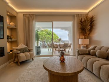 Apartment with pool to rent in La Quinta