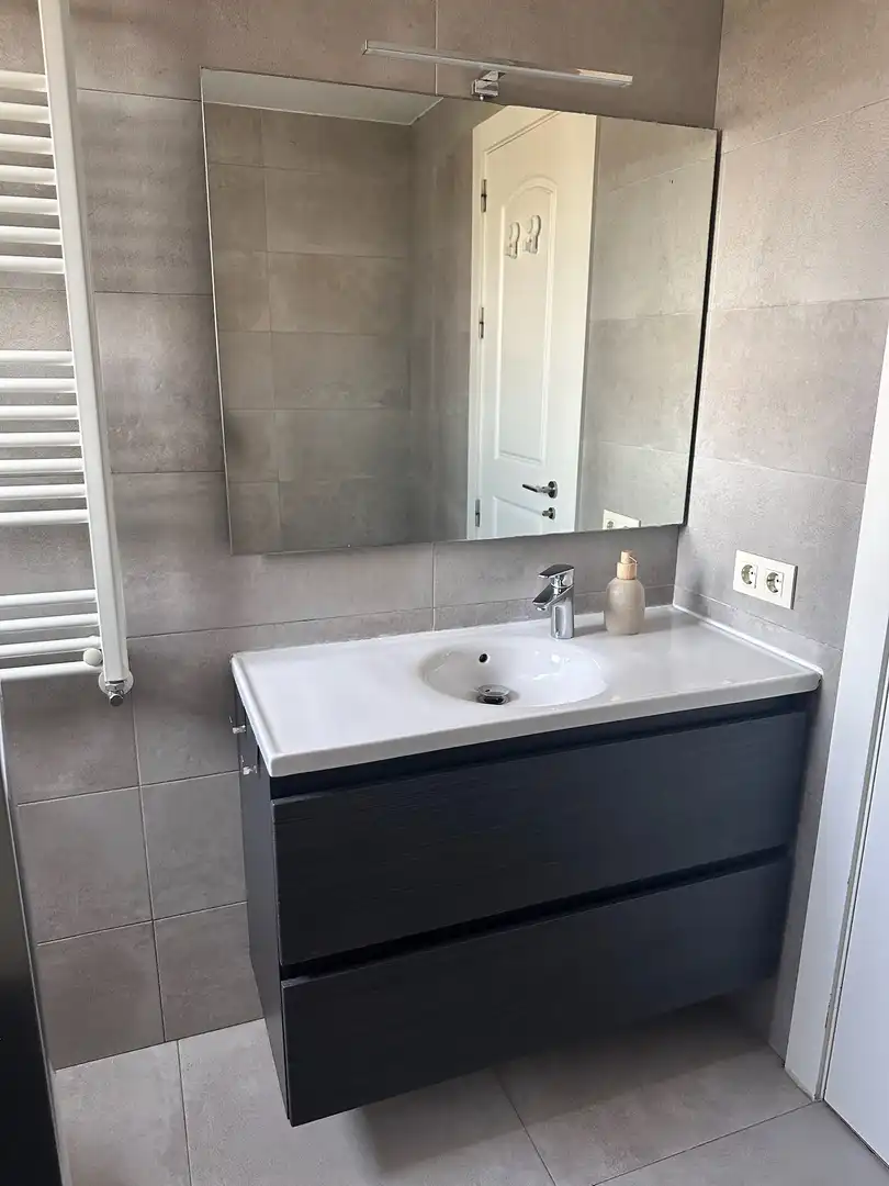 Bathroom of Flat for sale in Madrid  with Air Conditioner, Parquet flooring and Storage room