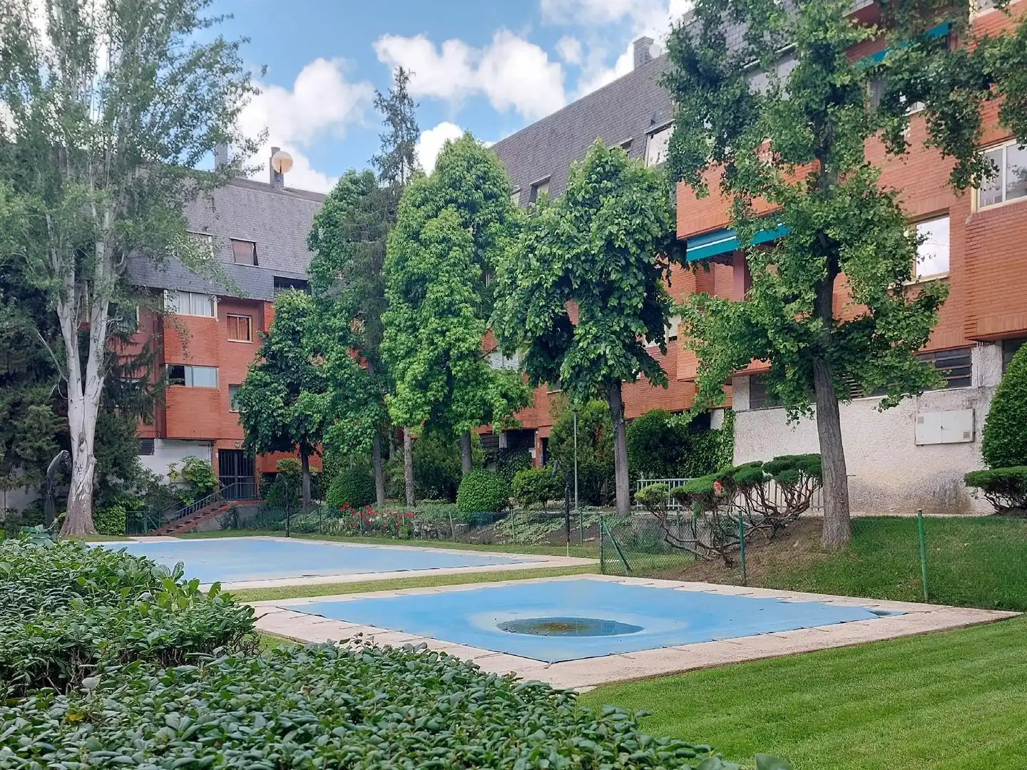 Vista exterior de Pis en venda en Villaviciosa de Odón