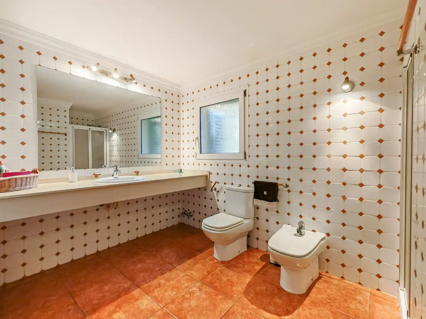 Bathroom of Houses for sale in Dénia  with Air Conditioner, Heating and Private garden