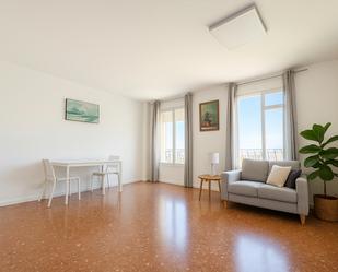 Living room of Flat to rent in Terrassa  with Air Conditioner, Heating and Furnished