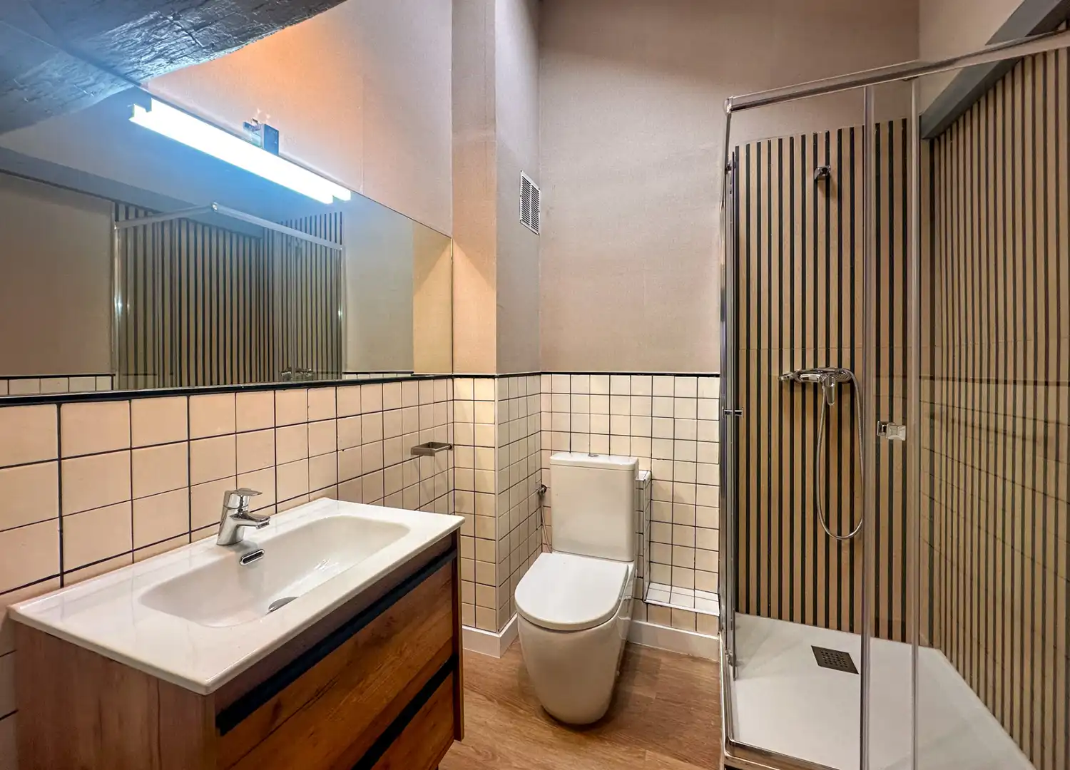 Casa adosada en venta en Lugar Barrio Carrera, Alfoz de Lloredo