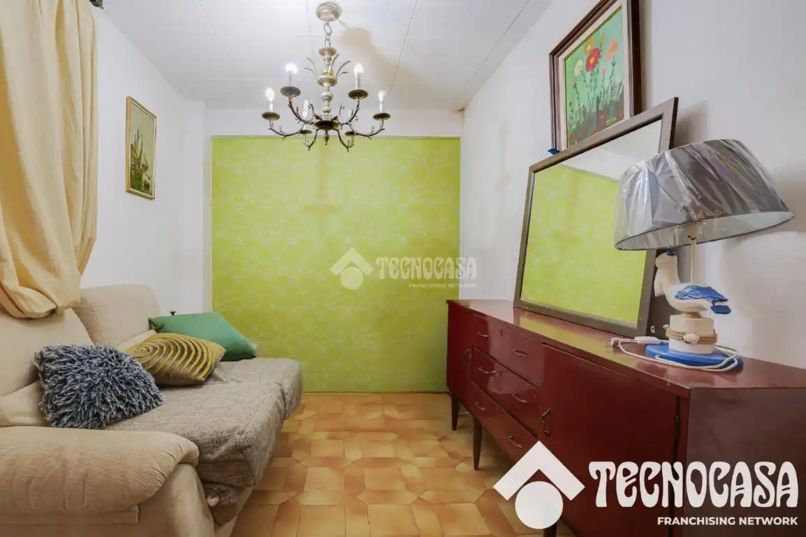 Habitación de Piso en venta en Barcelona con Aire acondicionado y Calefacción