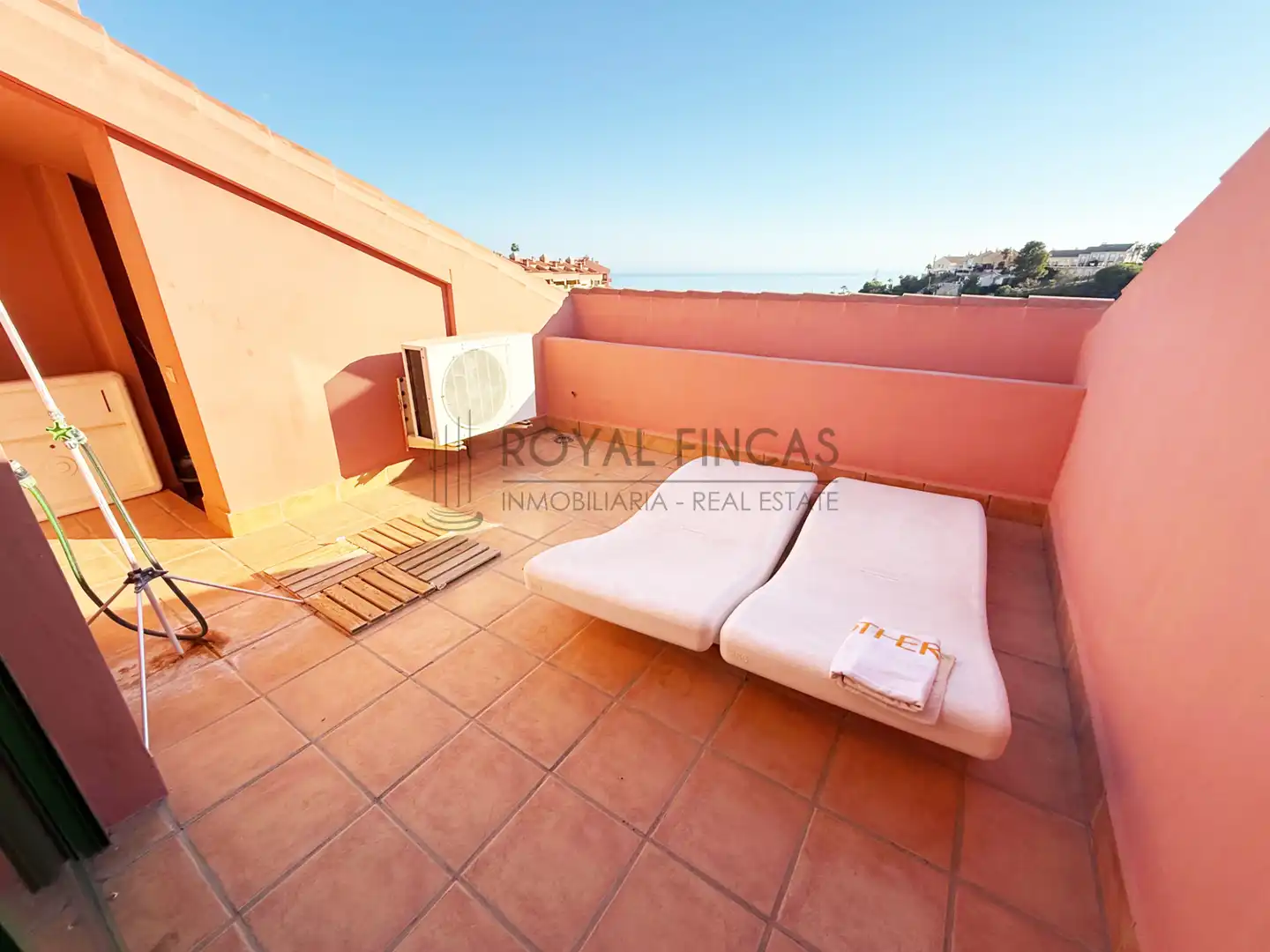 Terrace of Attic for sale in Fuengirola  with Air Conditioner, Heating and Terrace
