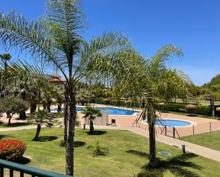 Swimming pool of Apartment to rent in Oviedo   with Air Conditioner, Terrace and Balcony