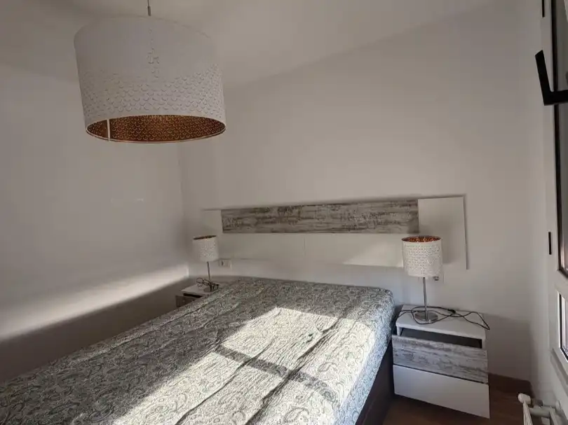 Dormitori de Pis en venda en Oviedo 