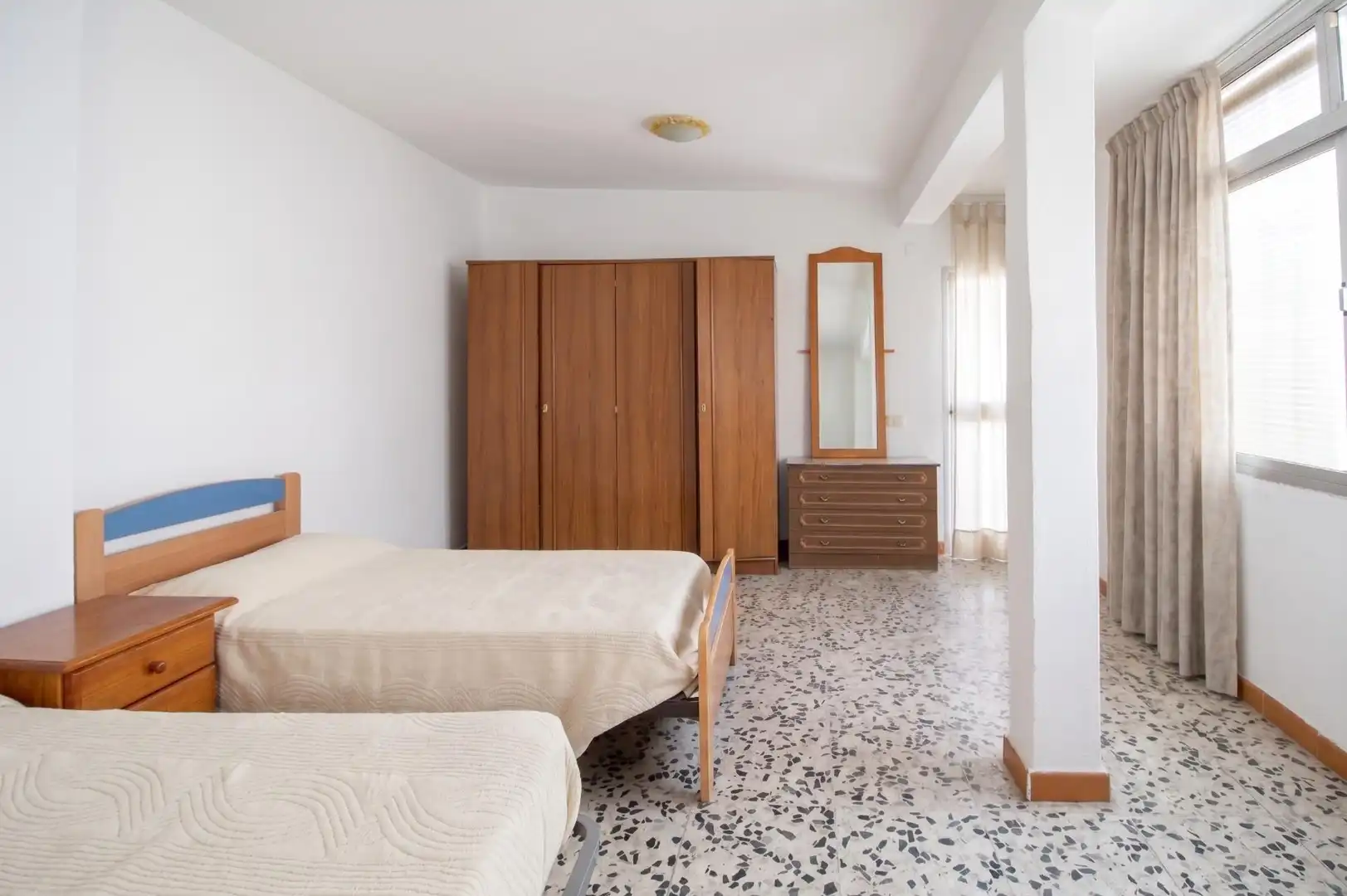 Dormitori de Casa o xalet en venda en Motril