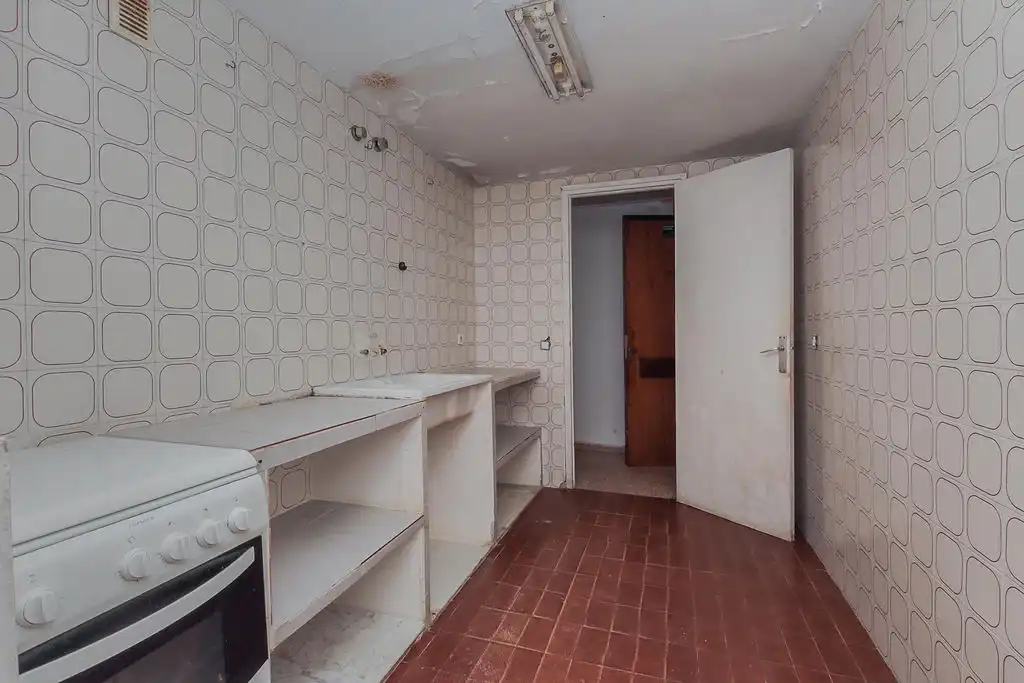 Flat with lift for sale in C/ Riu Llobregat, imagen 8