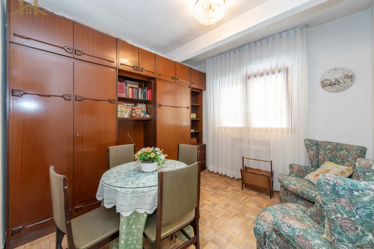 Wohnzimmer von Wohnung zum Verkauf in Madrid mit Klimaanlage, Heizung und Terrasse