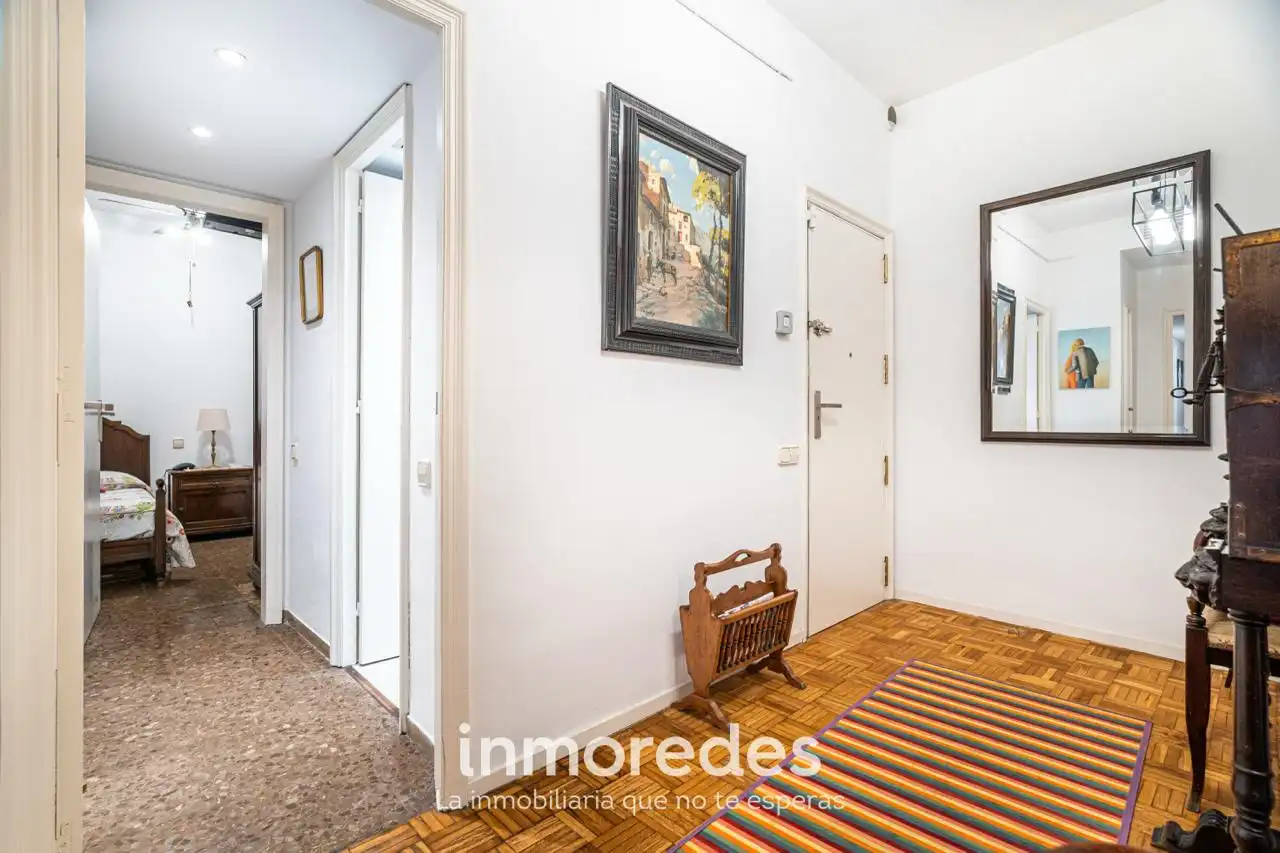Piso con terraza en venta en Carrer de Bailèn, imagen 28