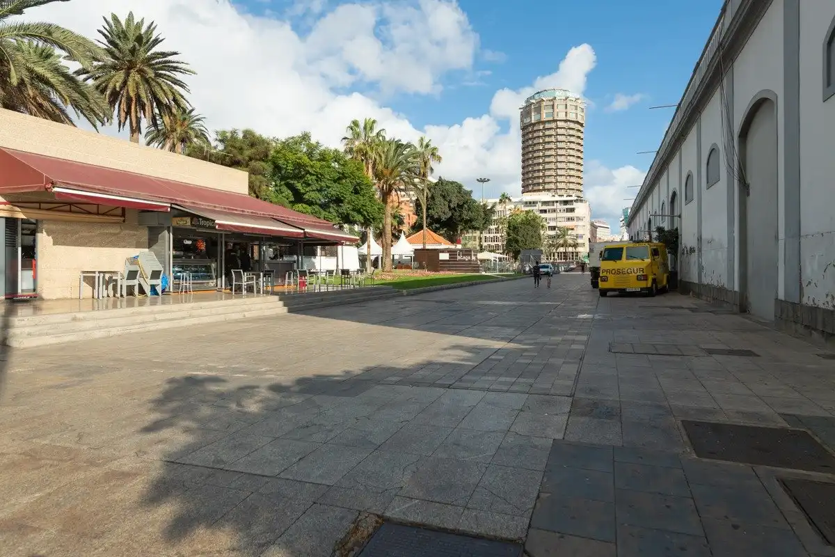 Oficina en venta en Calle LEON Y CASTILLO, 334, Santa Catalina - Canteras