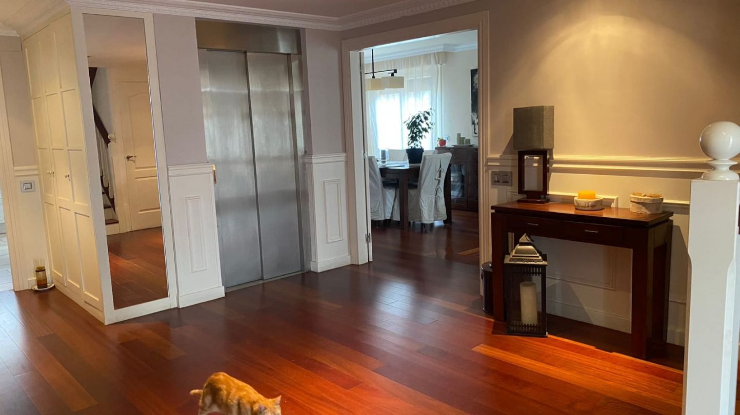 House or chalet for sale in  Logroño  with Heating, Parquet flooring and Terrace