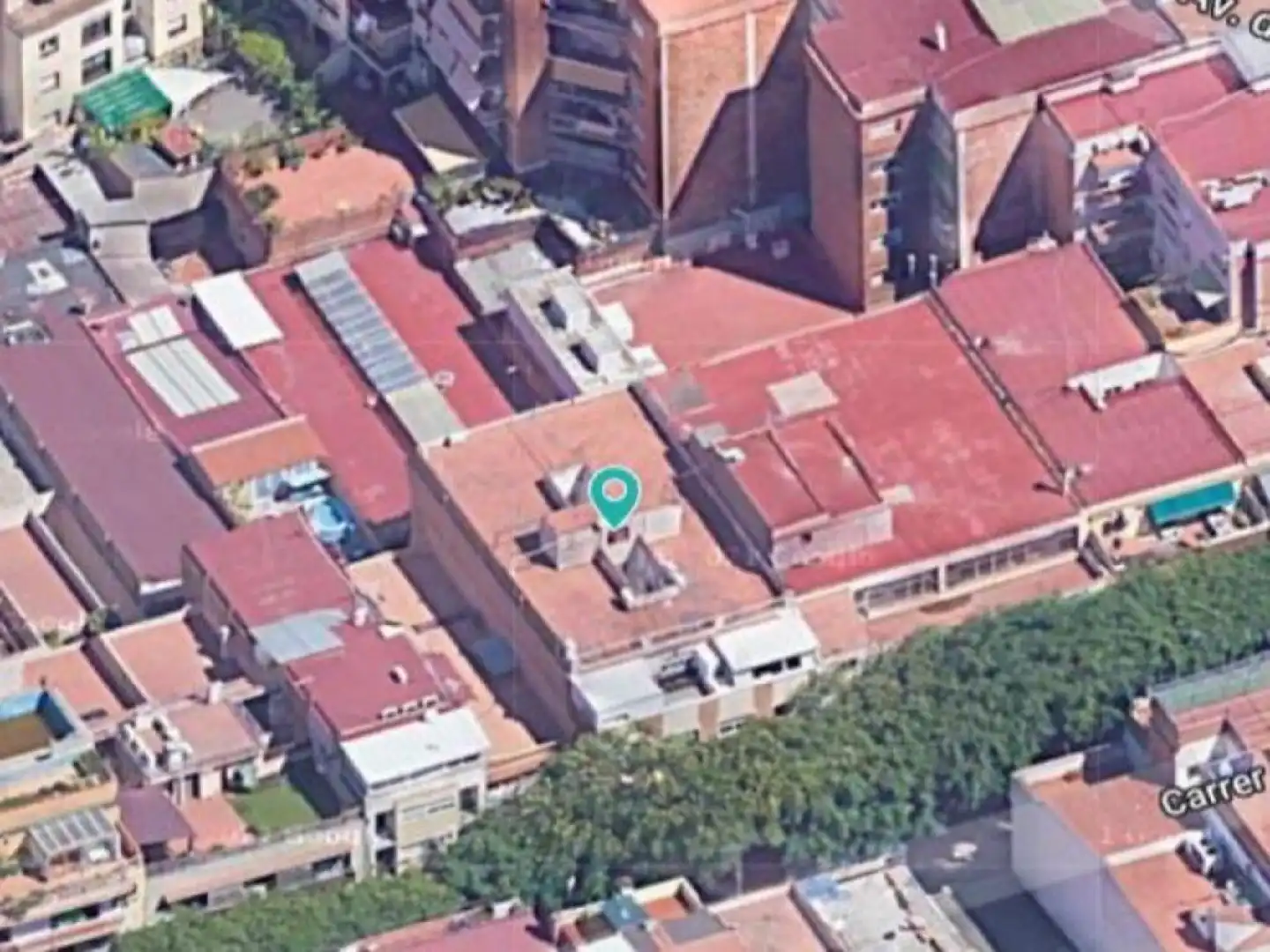 Vista exterior de Piso en venta en Santa Coloma de Gramenet