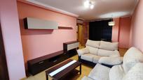 Living room of Flat for sale in  Logroño  with Air Conditioner, Swimming Pool and Balcony