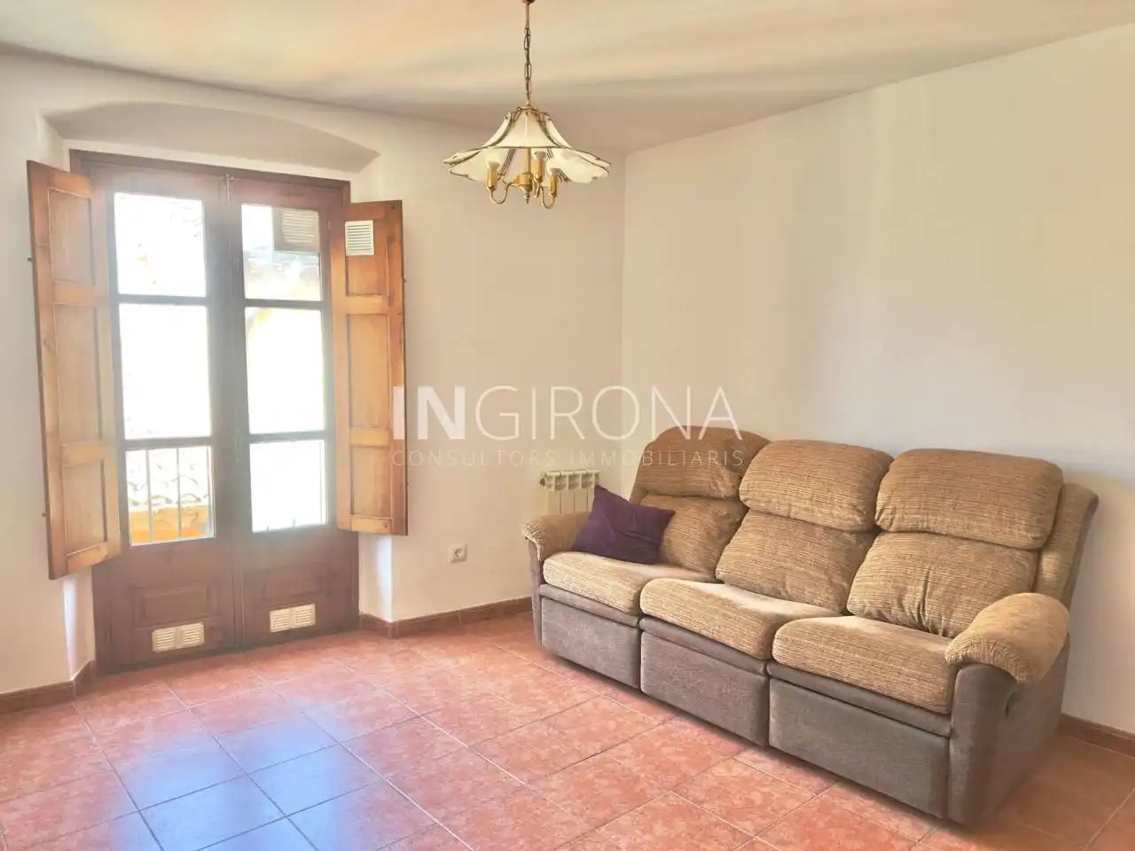 Sala de estar de Piso de alquiler en Girona con Calefacción, Amueblado y Balcón