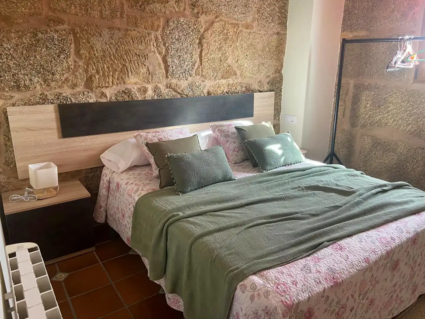 Schlafzimmer von Country house zur Miete in Barro mit Heizung, Möbliert und Waschmaschine