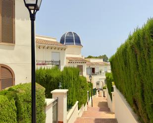 Vista exterior de Casa adosada de lloguer en Altea amb Aire condicionat, Jardí privat i Terrassa