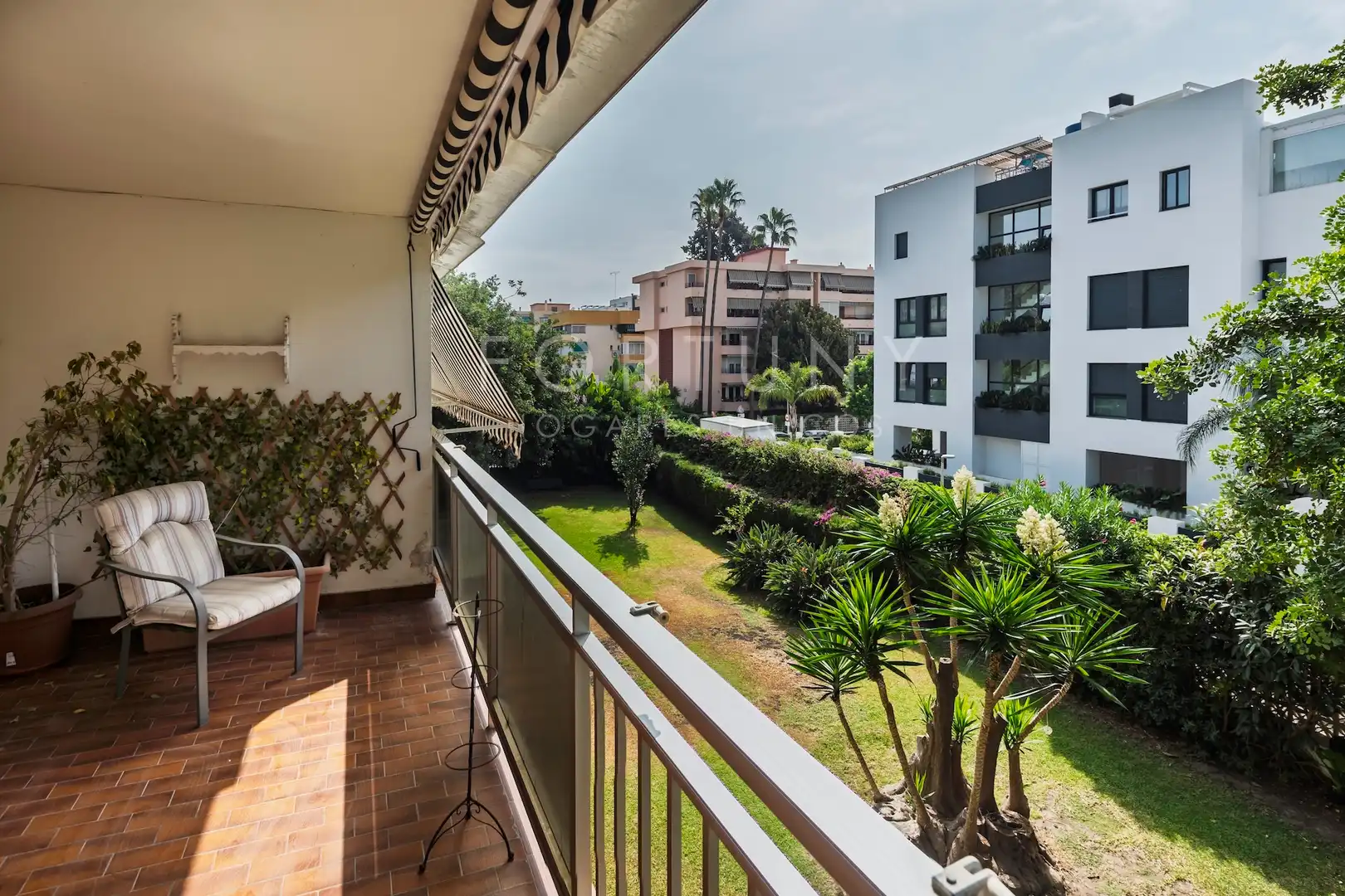 Flat with lift for sale in Calle Eugenio Sellés 15, imagen 3