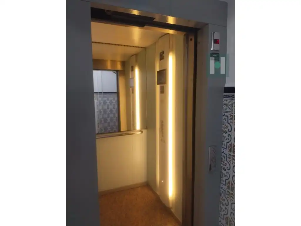 Piso con terraza en venta en Calle Enrique Martínez Muñoz, imagen 7